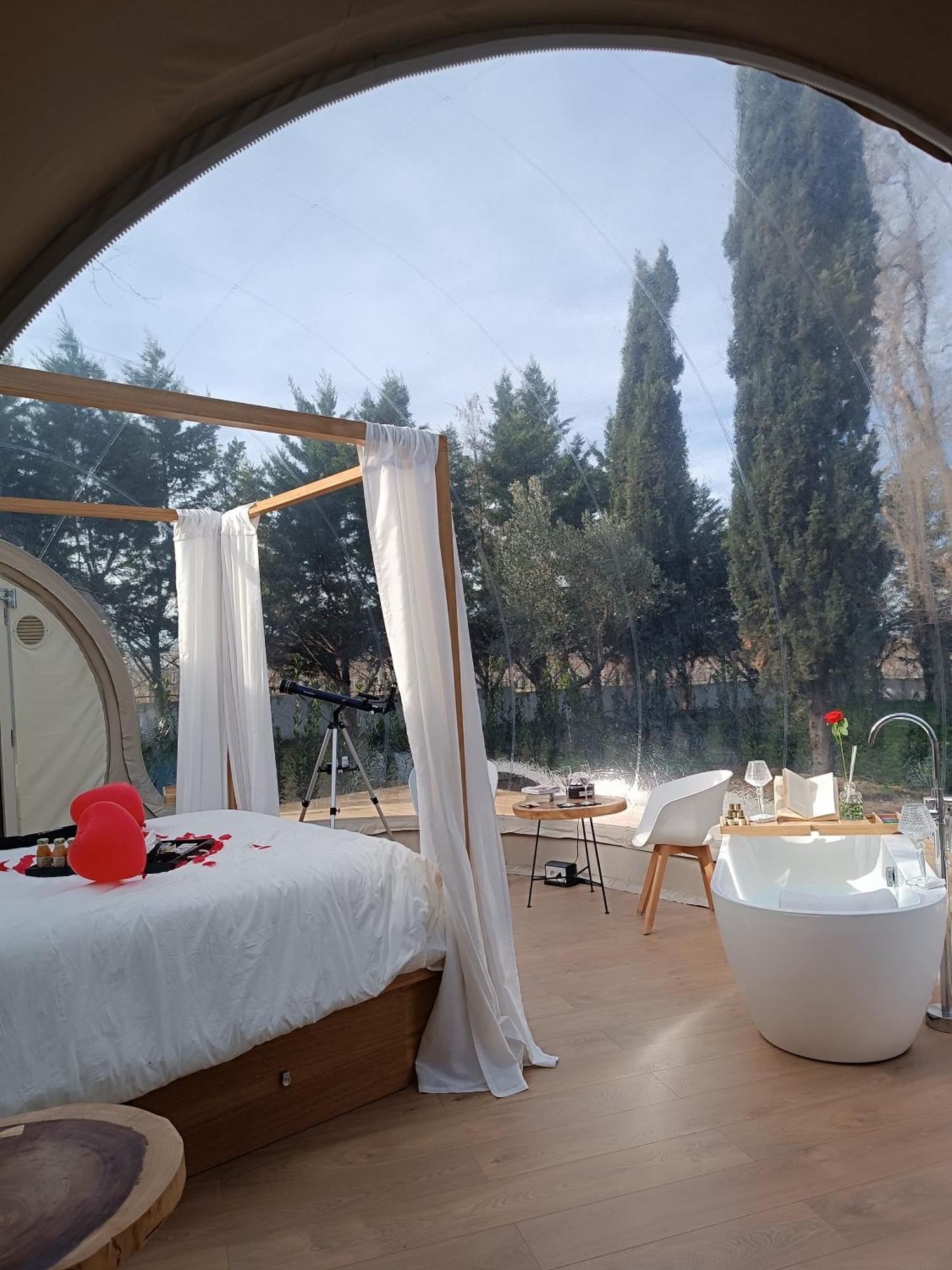 Bubble Room Puglia Villa Bautier Bubblenights Cerignola Exterior photo